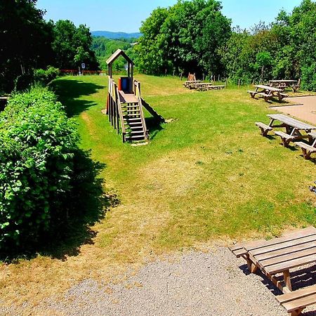 Gite Kaleo Eupen Jugendherberge Exteriör bild